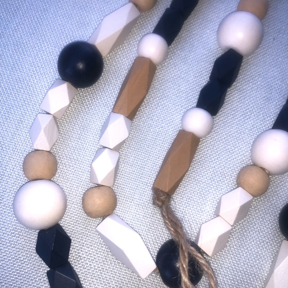 Ashland wooden Beaded garland navy blue cream, and Tan coastal beach baby shower - Picture 3 of 5